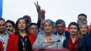 “No quiero un país dividido”: Jeannette Jara llamó a evitar la odiosidad en medio de abucheos y gritos contra Kast