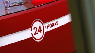 Querido periodista de TVN se despide después de casi 10 años: rostros de la estación reaccionaron