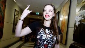 Diputada Camila Flores entregará reconocimiento a vocalista de Slayer