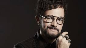 “No quiero que falte ninguna canción”: Aleks Syntek adelanta detalles de su concierto en Chile y repasa sus polémicas con el género urbano