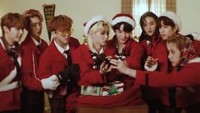 Canciones navideñas de K-pop que no pueden faltar en tu playlist estas fiestas