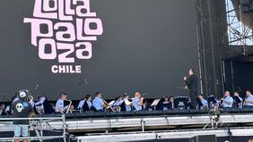 Orquesta Fach, el show cortito pero bueno que casi nadie vio en Lollapalooza 2024
