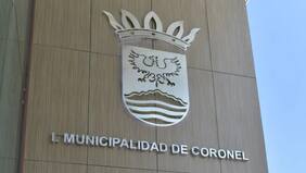 Sufrió fractura y quedó postrada: Municipalidad de Coronel deberá pagar millonaria indemnización a adulta mayor que tropezó en una vereda