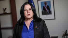 Contraloría concluye que exministra Trinidad Steinert se excedió en sus atribuciones al solicitar datos a la PDI