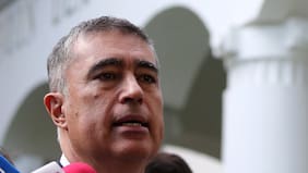 Tras escándalo por chats filtrados: PDI quiere incautar el teléfono de Mario Desbordes