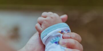 Primeros de Latinoamérica en tenerlo: llegan 5 mil dosis de medicamento contra virus sincicial respiratorio