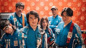 Plumas publicó “Cahuín”, la primera probada de su siguiente disco