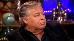 Ernesto Belloni fue pifiado y abandonó el escenario del Festival de Iquique a los 15 minutos de rutina