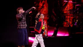 Sonó “La Rosa de los Vientos” y “1977″: Anita Tijoux fue la gran sorpresa de Paulo Londra en Viña 2026