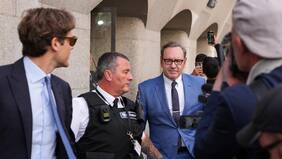 Kevin Spacey se declara “no culpable” de los delitos de abuso sexual que se le imputan en el Reino Unido