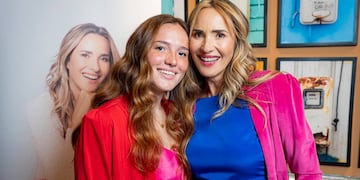 Angélica Castro - Laura de la Fuente