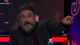 “Me mataron el perro”: Arturo Ruiz-Tagle denuncia ataques por su postura política