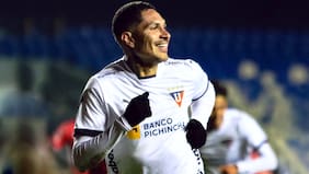 Colo Colo quiere convencer a Luis Zubeldía fichando a Paolo Guerrero: el delantero peruano es agente libre