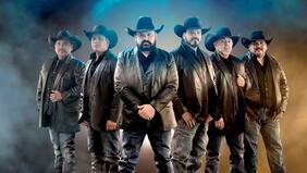 Intocable: el fenómeno mexicano-estadounidense considerado “el grupo de la década” por Billboard