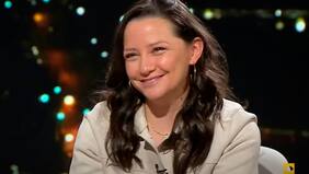 "Asumir lo que venía fue bien difícil. Pero nunca, en ningún momento, tuve dudas del apoyo de mis papás ni de mi familia...": la maternidad a los 18 años de Andrea Aristegui