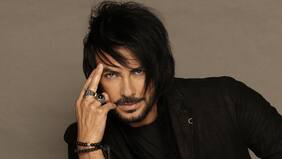 Por éxito de ventas: Beto Cuevas realizará más shows para celebrar los 20 años del unplugged de La Ley