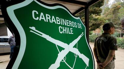 Carabineros ofrece trabajo para civiles: abren convocatoria de empleos con sueldos que superan los $2 millones