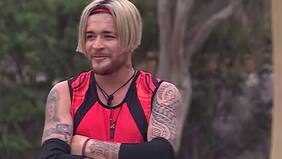 “Ustedes se ponen pesados con Junior Playboy, pero está haciendo exactamente el mismo personaje que hizo cuando estaba (en un reality) conmigo", declara Adriana Barrientos