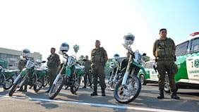 Desde furgones a motos: así son los nuevos vehículos que entregó el gobierno a Carabineros