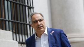 Presunto saqueo: Francisco Chahuán pidió suspensión de Karim Chahuán