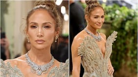 “Hecha a mano”: Jennifer López espectacular con audaz vestido transparente en la MET Gala