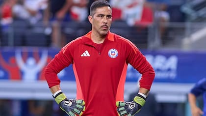 Claudio Bravo lanzó su honesta opinión sobre el Mundial 2026: “No me gusta”