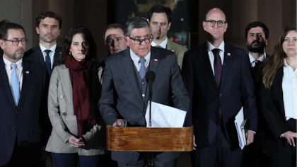 Gobierno anuncia decisiones ante alarma por niños haitianos: Presidente Kast convocó a poderes del Estado