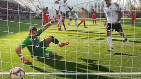 Blanco y Negro está licitando el récord de Paredes y le pagará 100 millones