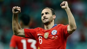 “Ahora tocará apoyar a los que siguen”: José Pedro Fuenzalida anunció su retiro de la Selección chilena