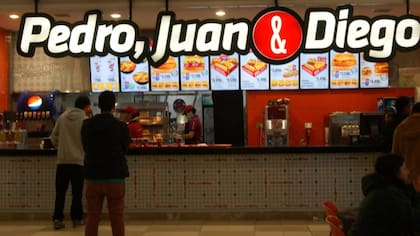Con hambre de venganza: Pedro, Juan y Diego regresa después de su quiebra