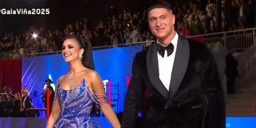 Emilia Dides - Sammis Reyes