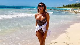 Florencia de la V dejó Instagram en llamas con su lencería rojo fuego