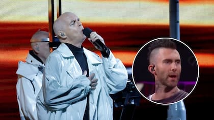 El detalle de Pet Shop Boys en Viña que no pasó piola e hizo recordar a Adam Levine: en redes reflotaron histórico troleo