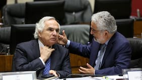 Ex ministro Andrés Chadwick rompe el silencio y explica millonarias transferencias de Hermosilla