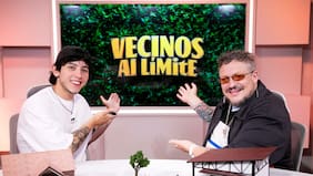 Tomás Leiva y “Julitroz” son los encargados del react del nuevo reality de Canal 13 “Vecinos al límite”