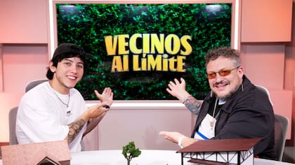 Tomás Leiva y “Julitroz” son los encargados del react del nuevo reality de Canal 13 “Vecinos al límite”