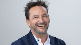 “Ha sido uno de los años más difíciles de mi carrera. Y esto es una caricia al alma”: Daniel Fuenzalida y sus nominaciones al Copihue de Oro