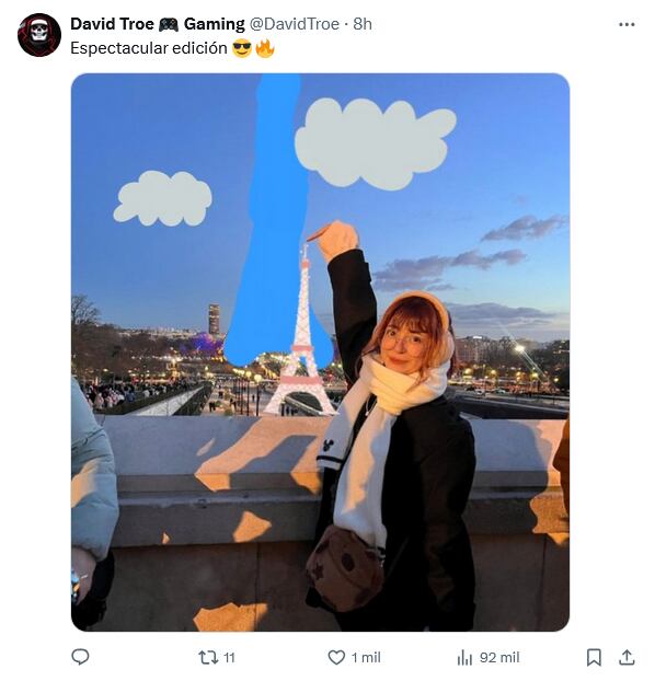 AnsiChan en la Torre Eiffel