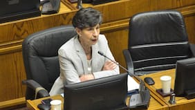 “El Tribunal no tiene otra opción”: Ex ministra del TC por posible destitución de senadora Isabel Allende