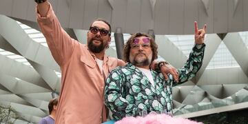 A MINECRAFT MOVIE MEXICO JACK BLACK JASON MOMOA 1