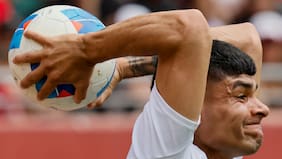 Colo Colo teme por Aquino: su agente, el mismo que el de Almirón, se reunió con Vélez Sarsfield