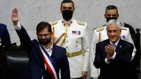 La particular frase que le dijo Piñera a Boric en el cambio de mando