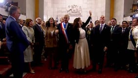 Televidentes no lo dejaron pasar: el “comentario inclusivo” de orador en pleno cambio de mando que generó ola de reacciones