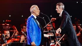 Quién es Steven Mercurio, el director de orquesta de Andrea Bocelli que deslumbró en el Festival de Viña 2024