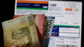 Es oficial: Gobierno oficializa nuevo reajuste y las cuentas de la luz subirán en promedio un 7,1% en todo Chile