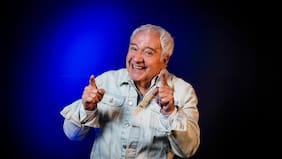 Con show del Pollo Fuentes debuta ley que asegura entradas con descuento a los tatitas