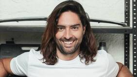 Cristián Riquelme sobre su éxito en Tik Tok: "Mi veta es teleserie mexicana con cachetada, porque si no lleva cachetada no te la hago..."