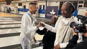 París 2024: Snoop Dogg se lució en la esgrima