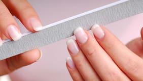 Este invierno cuide sus uñas en la comodidad de su casa