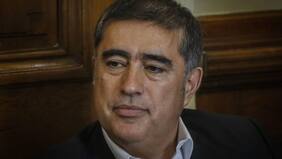 Desbordes aseguró que quienes protestan en Plaza Italia están "pagados"